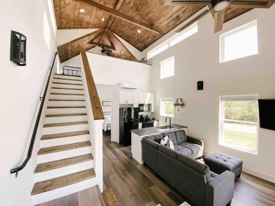Appartamento Cozy Smoky Mountain Tiny House Pigeon Forge Esterno foto