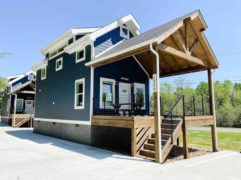 Appartamento Cozy Smoky Mountain Tiny House Pigeon Forge Esterno foto