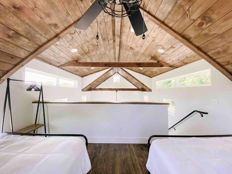 Appartamento Cozy Smoky Mountain Tiny House Pigeon Forge Esterno foto