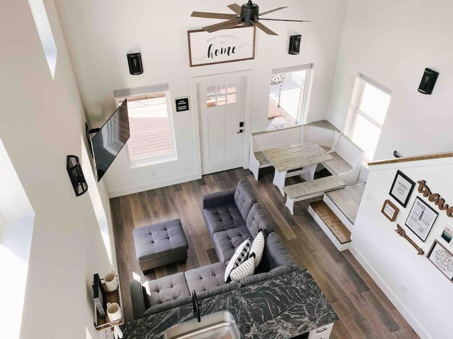 Appartamento Cozy Smoky Mountain Tiny House Pigeon Forge Esterno foto